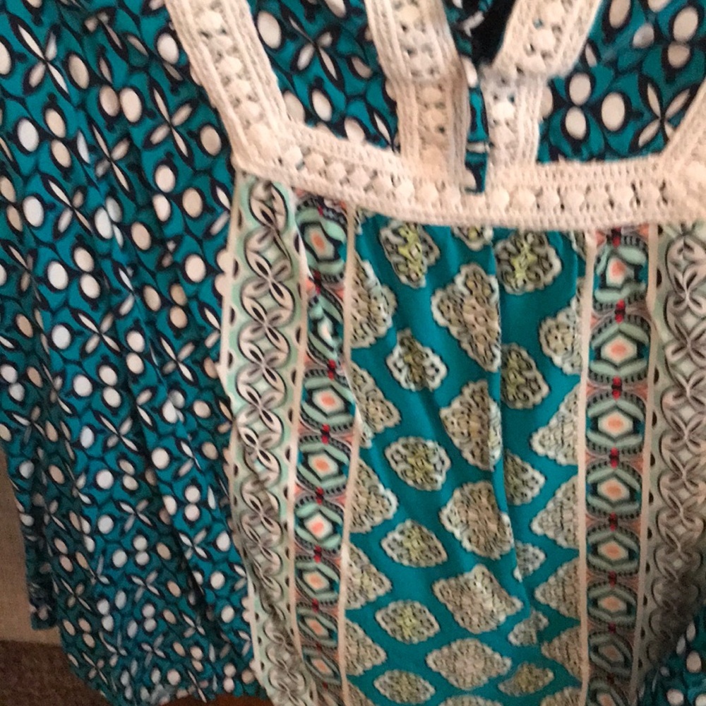 Blouse - Picture 3 of 4